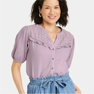 Knox Rose Size 2XL Purple Blouse Eyelet Short Puff Sleeves Button Front